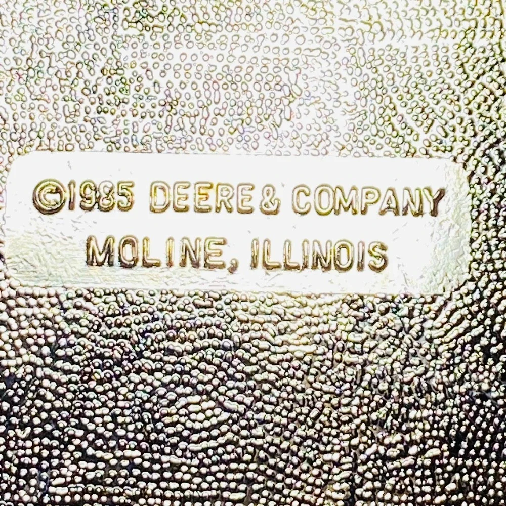 John‎ Deere Employee Service The Added Strength Wooden Belt Buckle 1985 Wood USA
